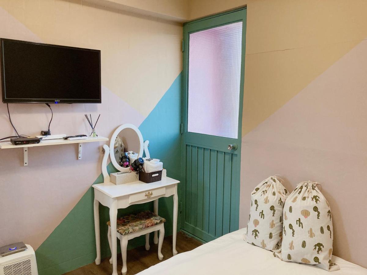 Tainan Station B&B Luaran gambar