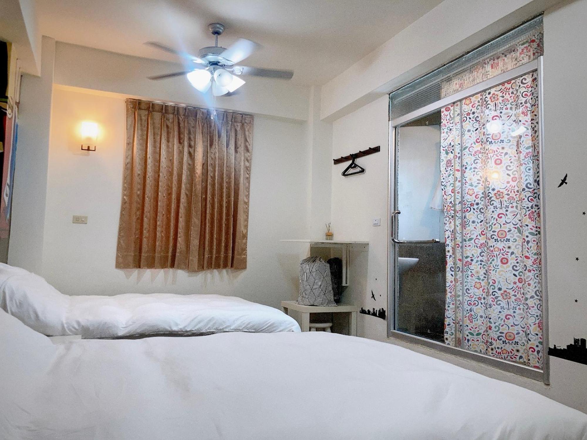 Tainan Station B&B Luaran gambar