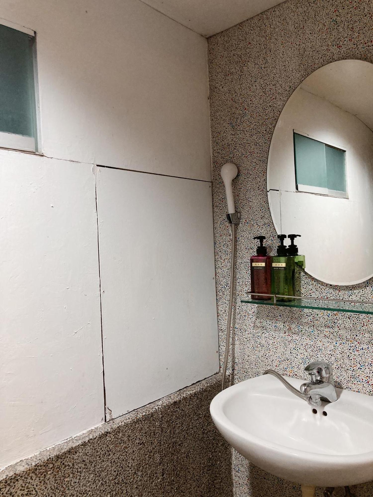 Tainan Station B&B Luaran gambar