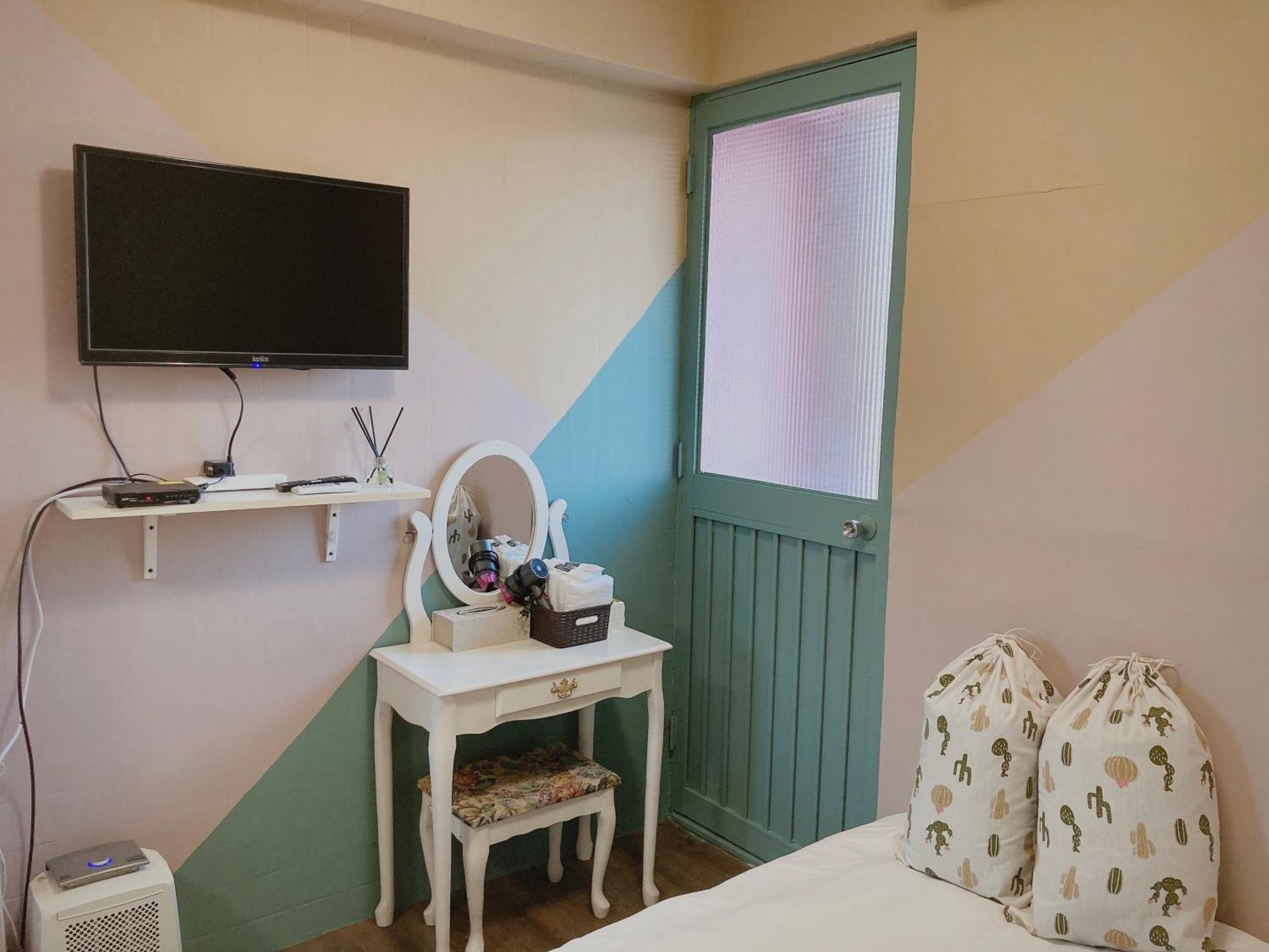 Tainan Station B&B Luaran gambar